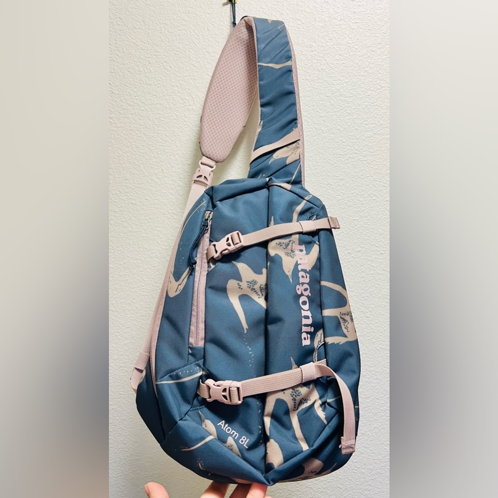 Patagonia Slings Bags - Atom 8L Tropical bird tidepool blue